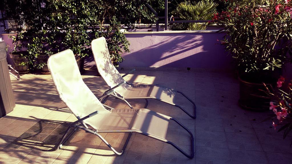 ApartHotel Viola Pjescana Uvala Esterno foto